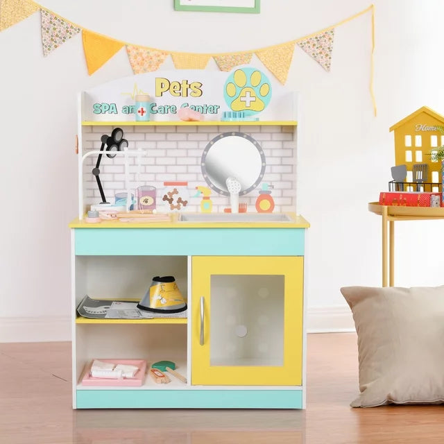TEAMSON KIDS LITTLE HELPER WOODEN PET CARE AND VETERINARY CLINIC PLAYSET